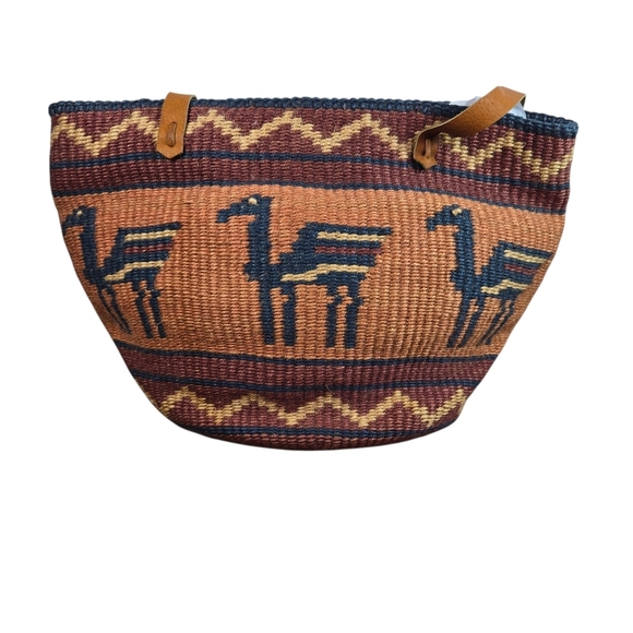 Vintage Handbags - Vtg Woven Southwestern Aztec Sisal Jute Market Bag